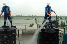 Water Tank Cleaning